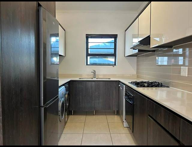 3 BEDROOM PROPERTY TO RENT IN SANDOWN